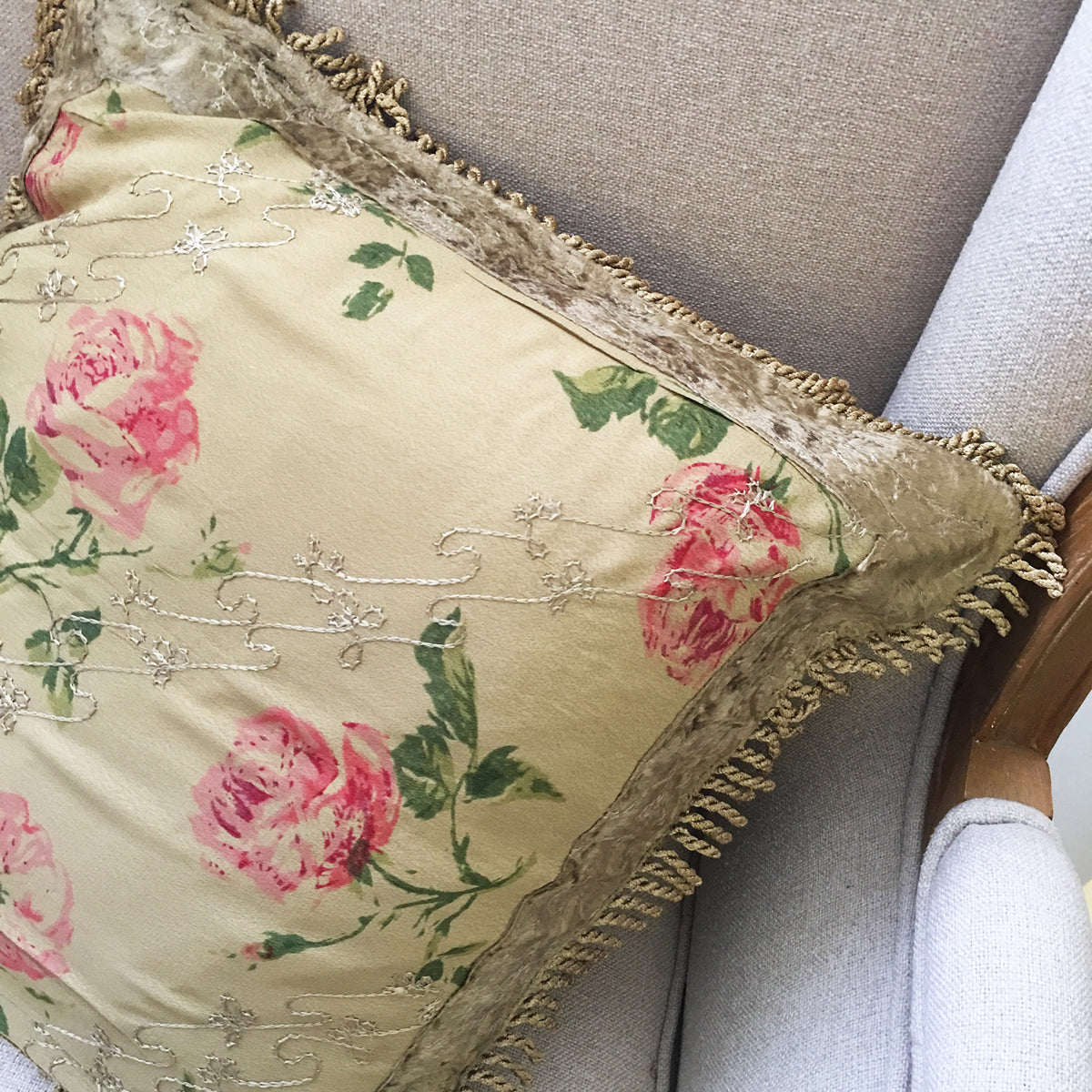Olive Prefilled Cushion