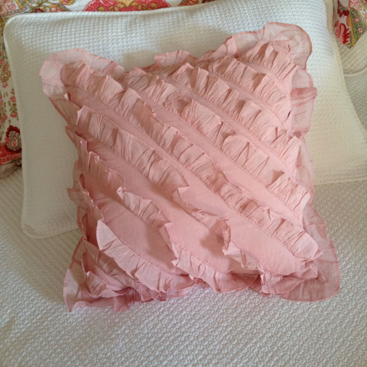 Organdy Ruffle Prefilled Cushion - Pink