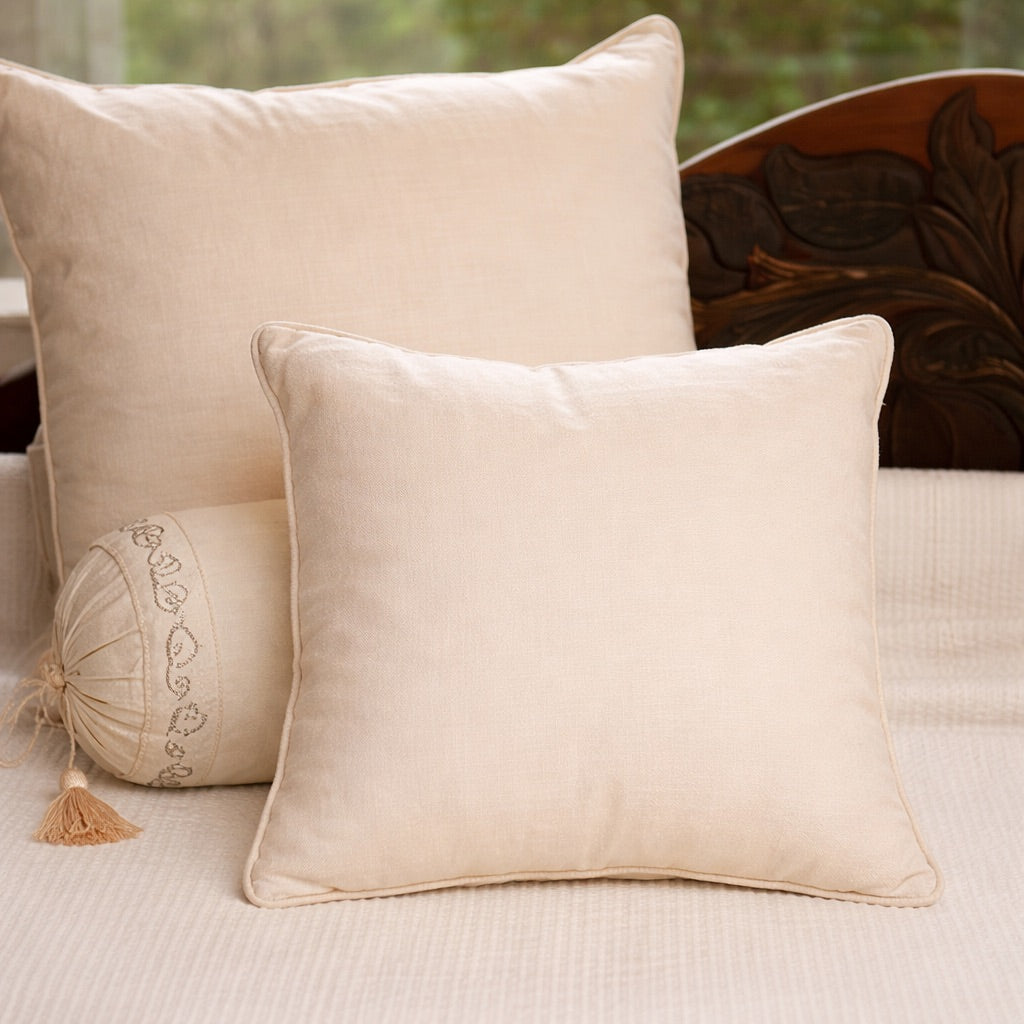 Scatter Cushion Lori - Ivory