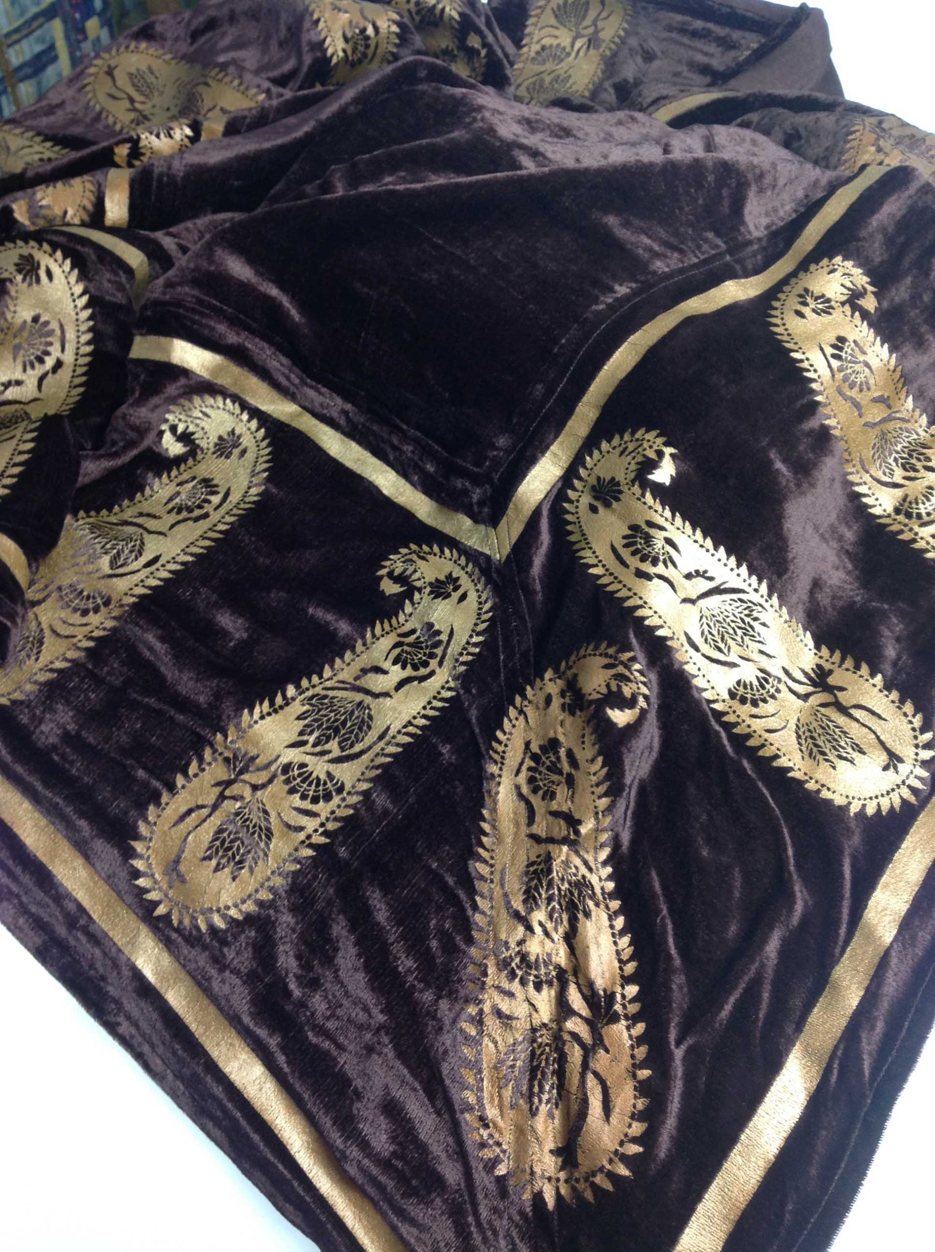 Soft Velvet Throw - Cocoa