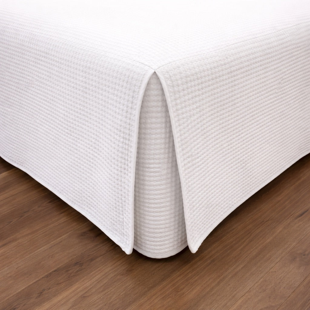 Bed Skirt Queen Lopez - White