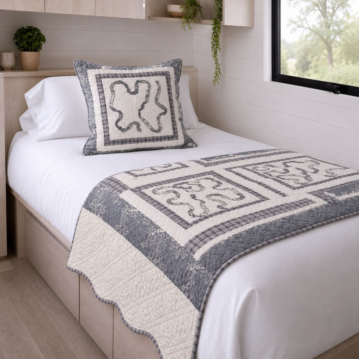 Farmhouse Bed Throw Set