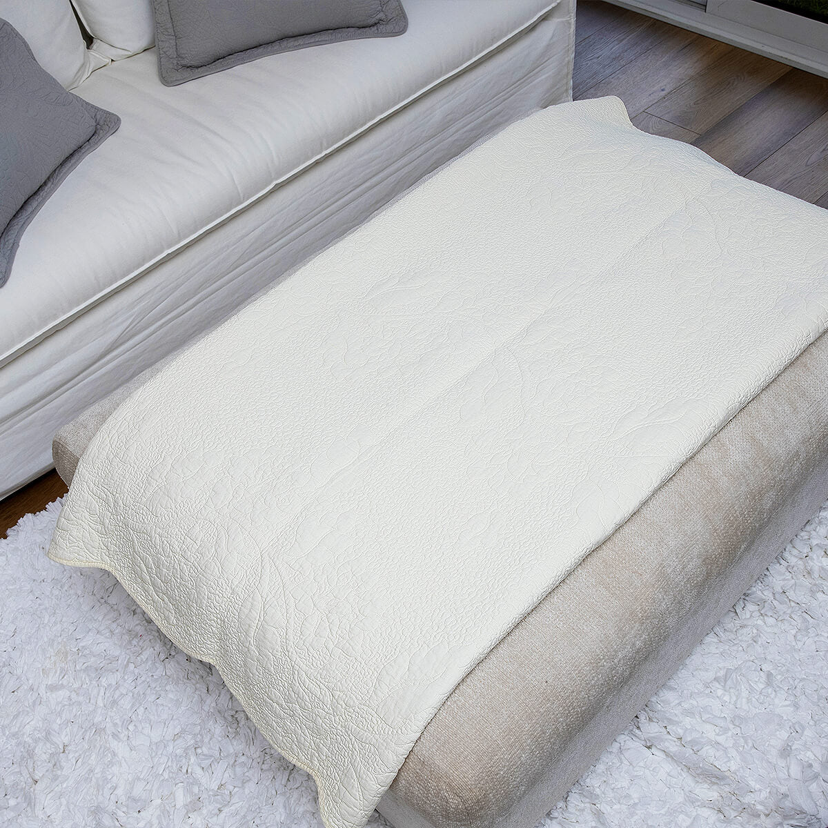 Ivory Ellathrow