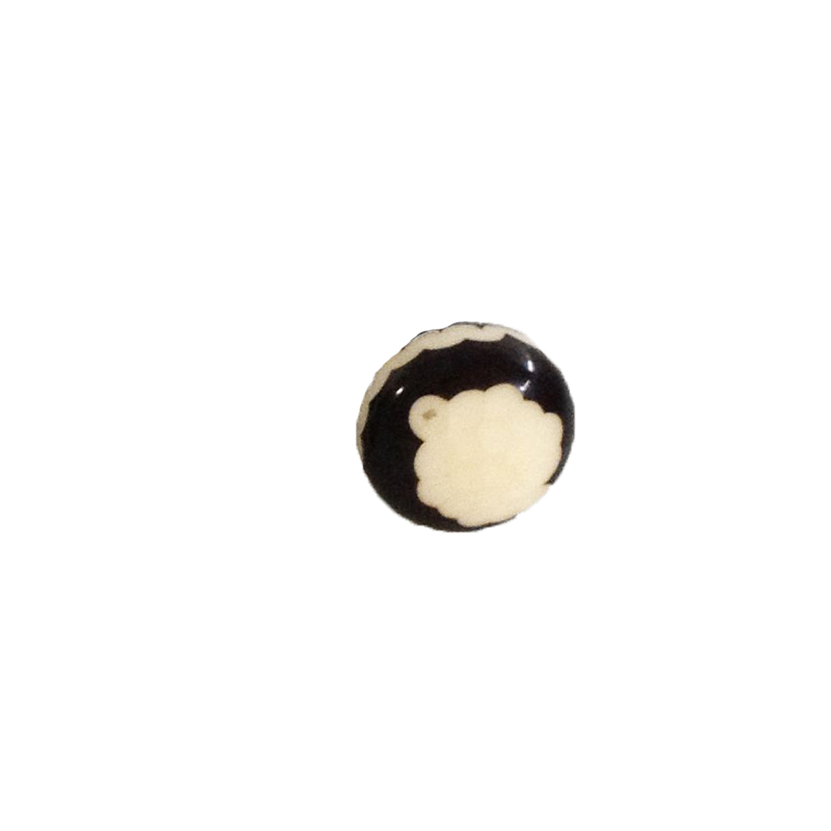Black W Ivory 4cm